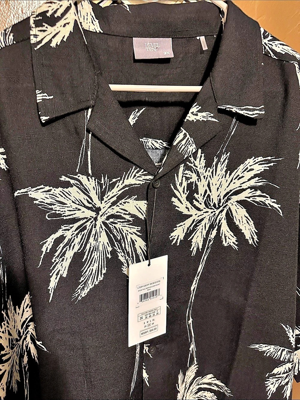 H&Medium Floral Button-Up Shirt in Black & White Size Medium NWT